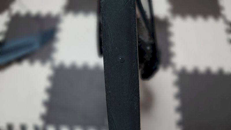 LZYNE TUBELESS PRO PLUGS使い方