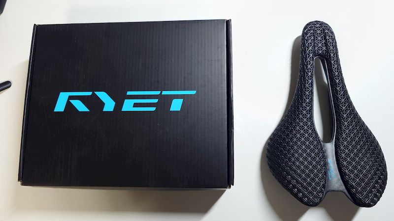 Ryet3Dサドル