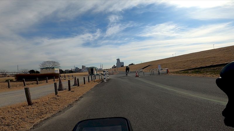 荒サイ攻略右岸土手上江北橋